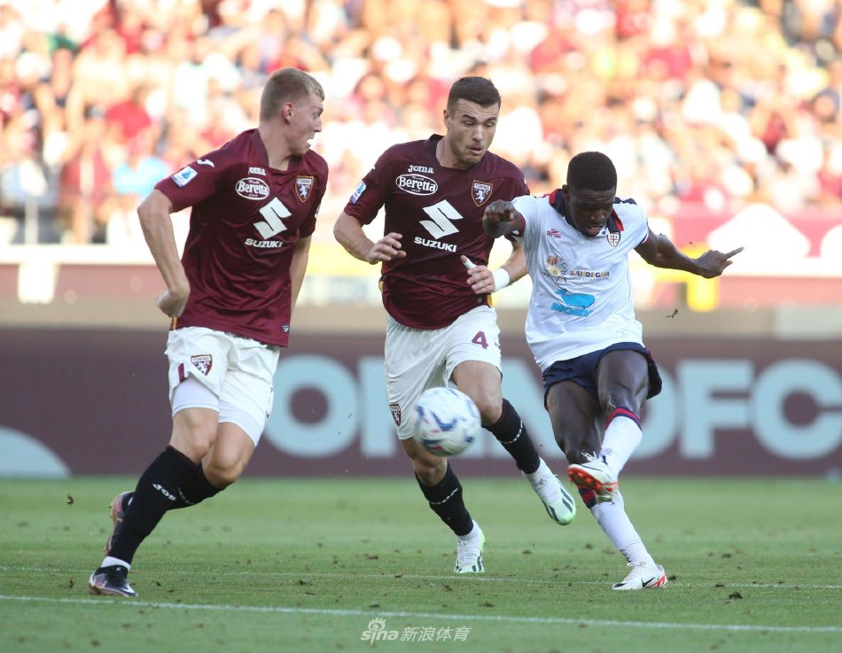 赛中面对各 赛中面对各